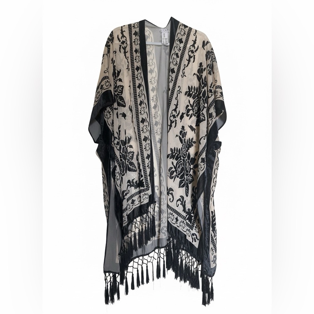 Free People Black & Cream Velvet Floral Fringe Kimono Cape O/S